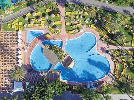 Swimming pools at Eurocamp Cambrils Park