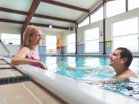 Haven Cardigan View Holiday Park Swimming pool