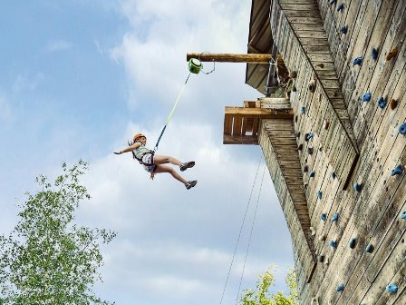 Climbing wall at Center Parcs De Kempervennen