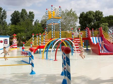 Splash park at Le Serignan Plage Campsite​