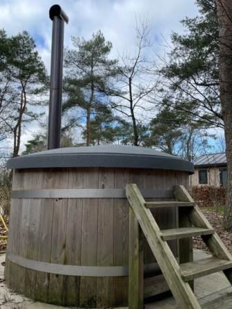 EuroParcs De Wije Werelt hot tub