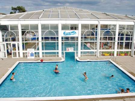 Swimming pool at Park Resorts California Cliffs