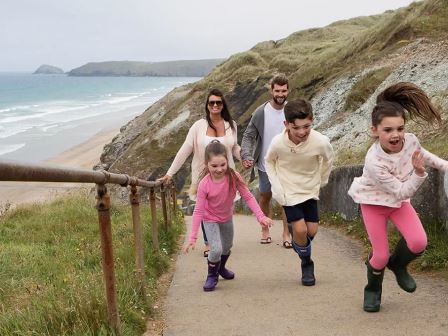 Beach near to Perran Sands camping and touring park