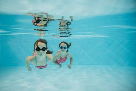 Swimming pool at Retallack Resort and Spa