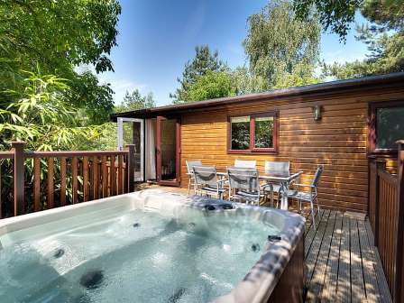 Hot tub at Landal Sandybrook near CBeebies Land