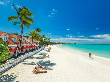 Beach at Sandals Grande Antigua