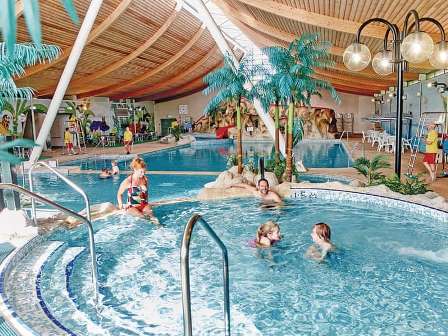 Swimming pool at Vauxhall Holiday Park