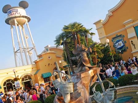 Fountain at Walt Disney Studios in Paris