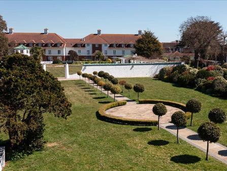 Bembridge Coast Hotel gardens